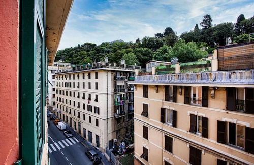 San Teodoro Apartment | GuestHost - Cozy 80 sqm apartment, ideal for 5 people, located on the fifth floor of a building with a lift (NOT suitable for disabled people).The property is located in a residential area of ​Genoa, well served and complete with all comforts. The l