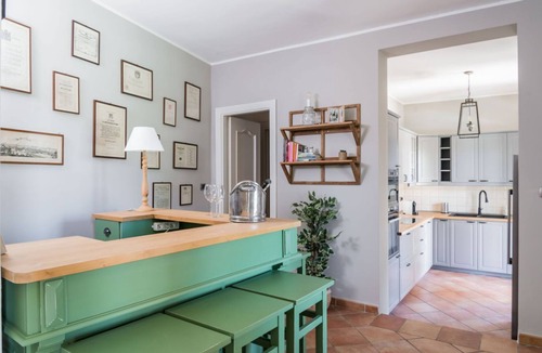 Vignale Monferrato Apartment | GuestHost - Elegant and spacious villa perfect for accommodating up to 12 guests is located in the center of Vignale in the heart of Monferrato area, nominated a UNESCO World Heritage Site in 2014. The house is equipped with every comfort: WiFi, air cond