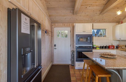 Bass Harbor Cottage | Harborside Comfortable Cottage! [Mermaid Cottage]