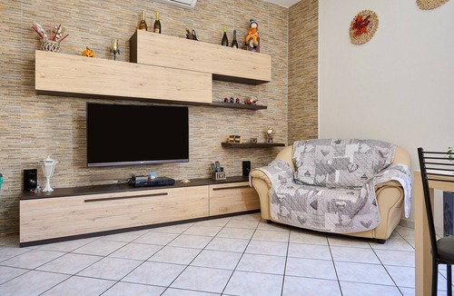 Piombino Apartment | Holiday Apartment "Casa Laureta" with Private Terrace & Wi-Fi