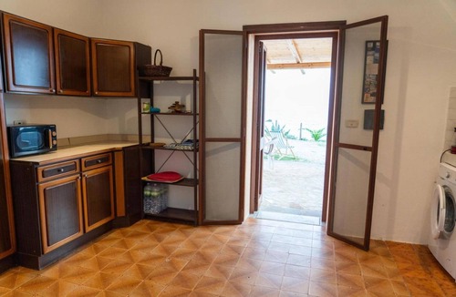Alghero Villa | Holiday Apartment "Villa Wanda" with Sea View, Private Terrace & Wi-Fi