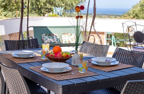 Sorso Apartment | Holiday Home 'Il Casale Del Giglio' with Sea View, Shared Terrace and Private Garden