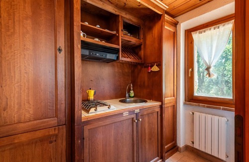 Montieri Apartment | Holiday Home 'San Michele - Capanna Scopi' with Mountain View, Wi-Fi and Air Conditioning
