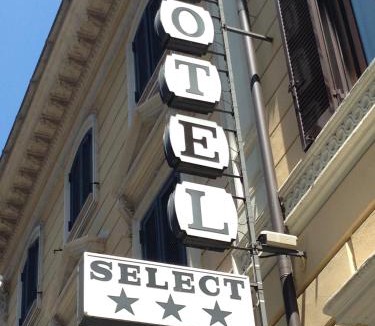 Rione XVIII Castro Pretorio Hotel | Hotel Select Garden
