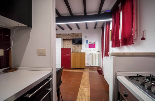 Trastevere Apartment | independent apartment in Trastevere