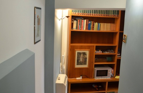 Mondello Apartment | Independent studio apt in elegant Villa in Mondello (Palermo-Italy), beachfront