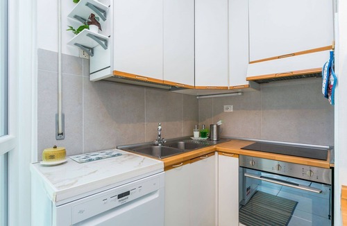 Rosignano Solvay Apartment | Lovely apartment for 6 people with A/C, WIFI, TV and balcony