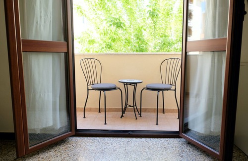 Alghero Apartment | Just 80 meters from the sea, Best area of Alghero, 3 bedrooms+private parking+AC