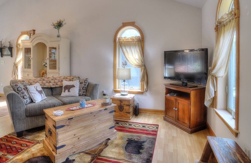 Rangeley House | Kelley - Gorgeous home tucked into the woods, just off the road, near Beaver Mountain Lake