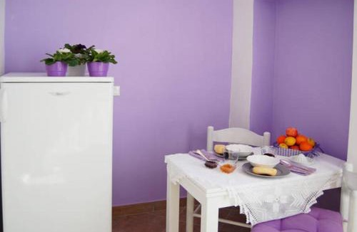 Roe Apartment | La Casa Bianca