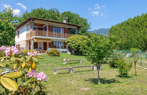 Massino Visconti Apartment | La Perla Bianca Lake Maggiore View Terrace, Massino Visconti, Italy