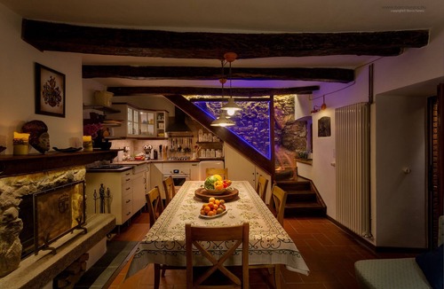 Ossuccio House | Lake Como Getaway: Pilissy Guest House with Breathtaking Lake and Mountain Views