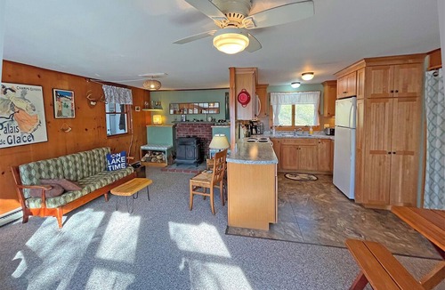 Derby Cabin | Lakefront cabin in VT's NE Kingdom near Jay Peak & Burke Mountain, on VAST Trail