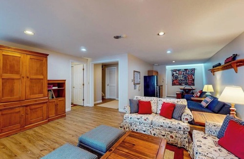 Bridgton Condo | Lakefront condo with on-site pool, dock, swimming, firepit, & tennis