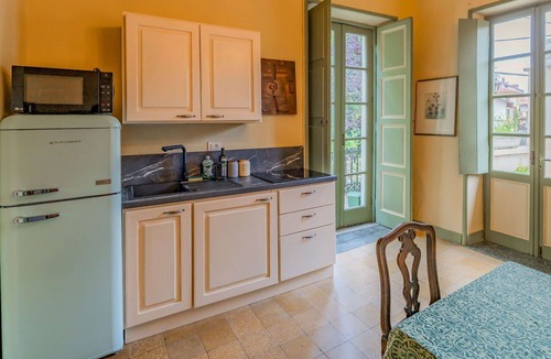 San Giorgio Canavese Apartment | Lovely apartment for 6 people with WIFI, TV, balcony and pets allowed