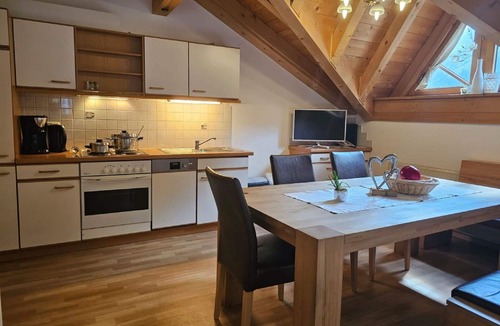 Ischgl Apartment | Lovely apartment for 4 people with WIFI, TV and balcony