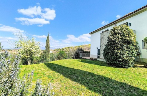 Scansano House | Lovely apartment in villa for 4 people with WIFI, TV, patio and pets allowed