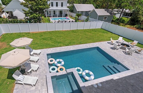 San Juan House | Luxe Beach Retreat Walk to Beach Pool Spa, Golf Cart, Game Room & Putting Green
