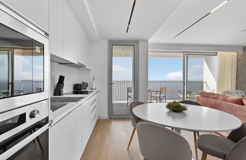 Camara de Lobos Apartment | Luxen 7 by LovelyStay