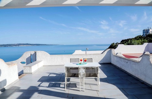 Calasetta Villa | Luxury Beachfront Villa Kaleidos