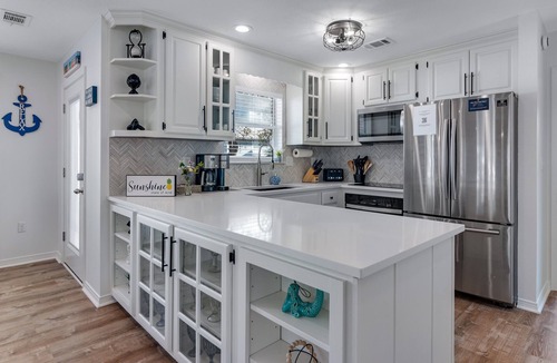Clipper Cove House | Luxury Destin Retreat | Walk to Beach | 4BR + Pool