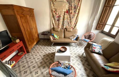 Narbolia House | Maison de l artiste Zangs