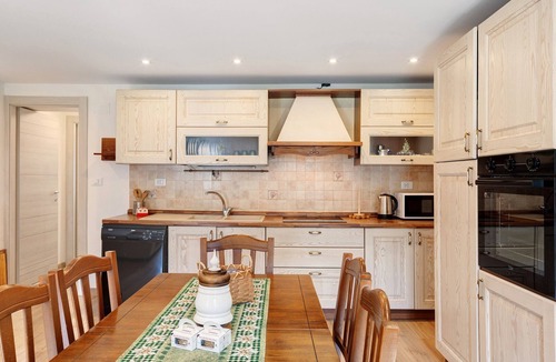 Introd Apartment | Maison Sandra – Introd: Cozy Apartment for Up to 5 Guests in Valle d’Aosta