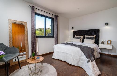 Estreito da Calheta House | Melblue