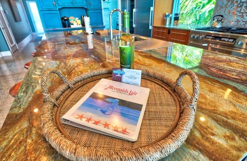 Indian Rocks Beach House | MERMAID'S GULF FRONT 5 BEDROOM BEACH HOUSE WITH A POOL!