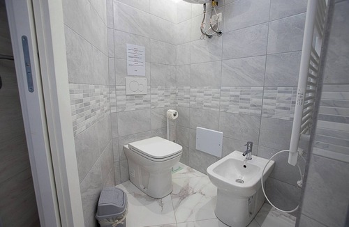 Trionfale House | Modern facility within walking distance of Metro Line An and the Vatican Museums