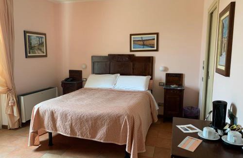 Castellinaldo House | Mongalletto