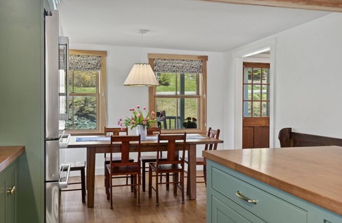 Bayville House | Moon Tide Cottage | Oceanfront on Linekin Bay | Stunning Views