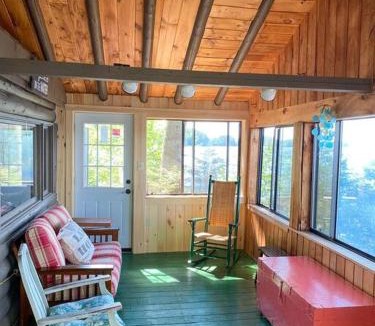 North Penobscot House | Mountain Majesty - Katahdin View & Soft Sand Beach