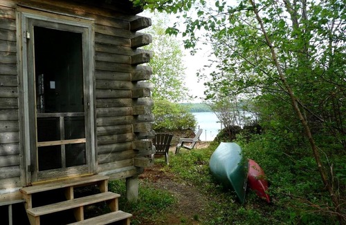 Monmouth House | Naughty Dog Private Island Log Cabin in Monmouth, ME