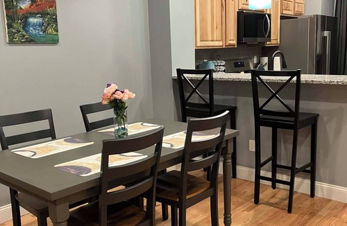 Brunswick House | New - 2-bedroom townhome in charming Brunswick #1 w/garage