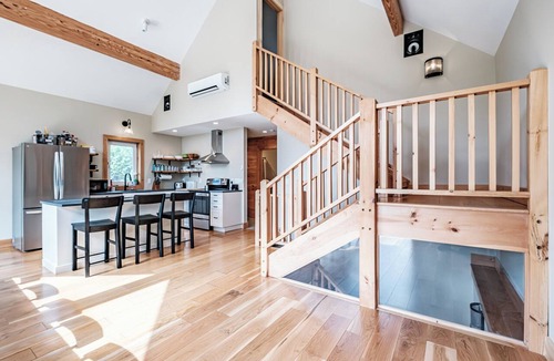 Bethel House | NEW - Sleeps 16, Views, Pool, Hot Tub, Theater