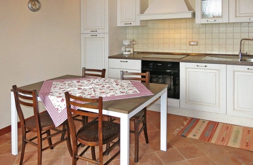 Cossombrato Apartment | Nice apartment for 9 people with A/C, pool, WIFI, TV, patio and pets allowed