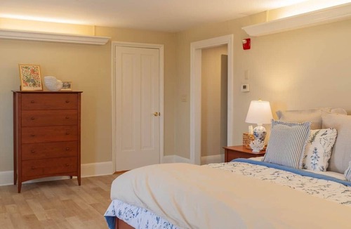 Newcastle Bed & Breakfast | Ocean Manor Suite