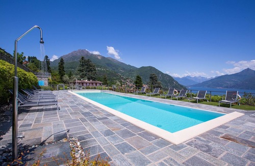 Menaggio Apartment | Penthouse-LakeView-AC-PrivateGarden, Menaggio, Italy