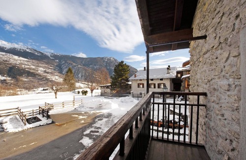 Morgex Cabin | Petite Maison in the Alps: Where Time Slows Down and the Mountains Welcome You