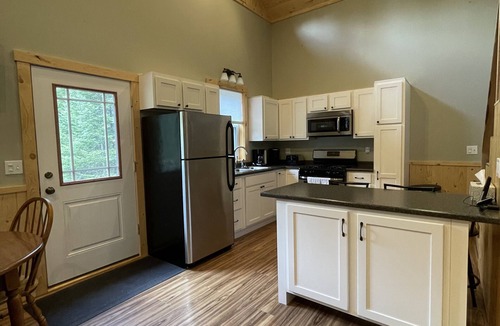 Pittsburg House | Pittsburg NH Waterfront Cabin. Direct Snowmobile & ATV Trail Access. Middle Pond