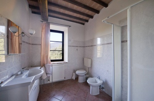 Montieri Apartment | Podere Butignano vacation apartments in the countryside (Fienile 2)