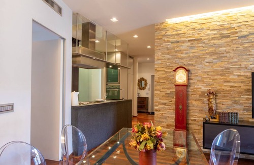 Acquabella Apartment | Porta Venezia-Design apartment, 2-bedrooms, Netflix, wifi