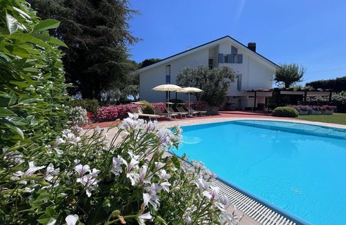 Santarcangelo di Romagna Villa | Private Villa with private pool, sauna, WIFI, A/C, TV, patio, panoramic view, close to Rimini