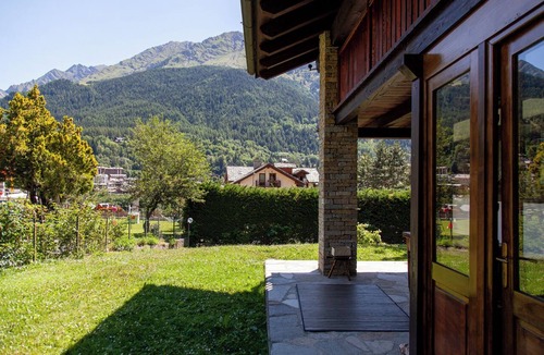 Dolonne Ski Chalet | Private chalet near the ski slopes