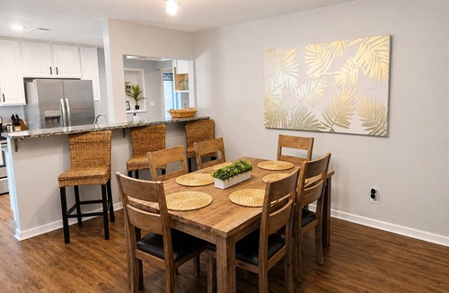 Mary Esther House | Private Pool Near Okaloosa Island+Destin+Navarre. Sunny Days Beach Escape