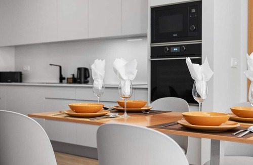 Sao Vicente House | Quarto Duplo Deluxe com Varanda Q3