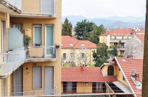 Rione Centro Apartment | QuickHome Giada - Three Bedroom Apartment, Sleeps 7
