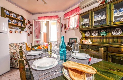 Bosa Marina Apartment | Residence 4 Colonne, Bosa, Italy
