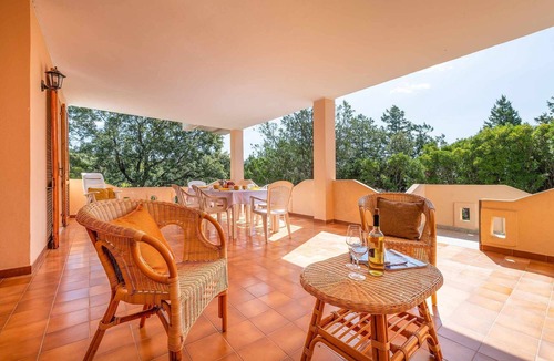 Porto Torres Apartment | RODARI HOUSE: spacious apartment in a strategic position